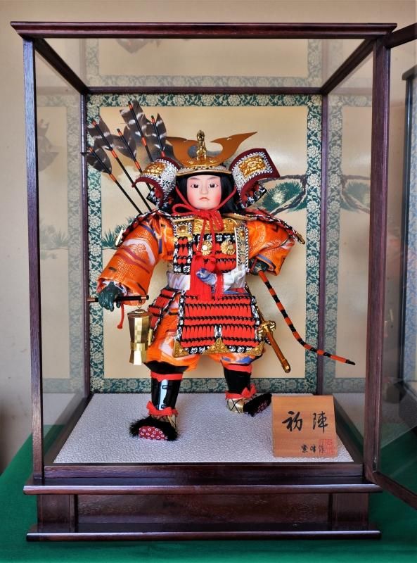 武者人形 紫蜂作 初陣 在庫ラスト1個☆即納可能】紫峰作 初陣 10号ケース☆端午の節句人形 五