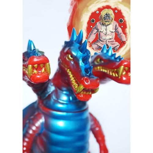 【お取り寄せ★納期 最長 約2週間】 0(ゼロ) 三つ首竜ミドルサイズ 2002年非売品カラーVer (完成品)